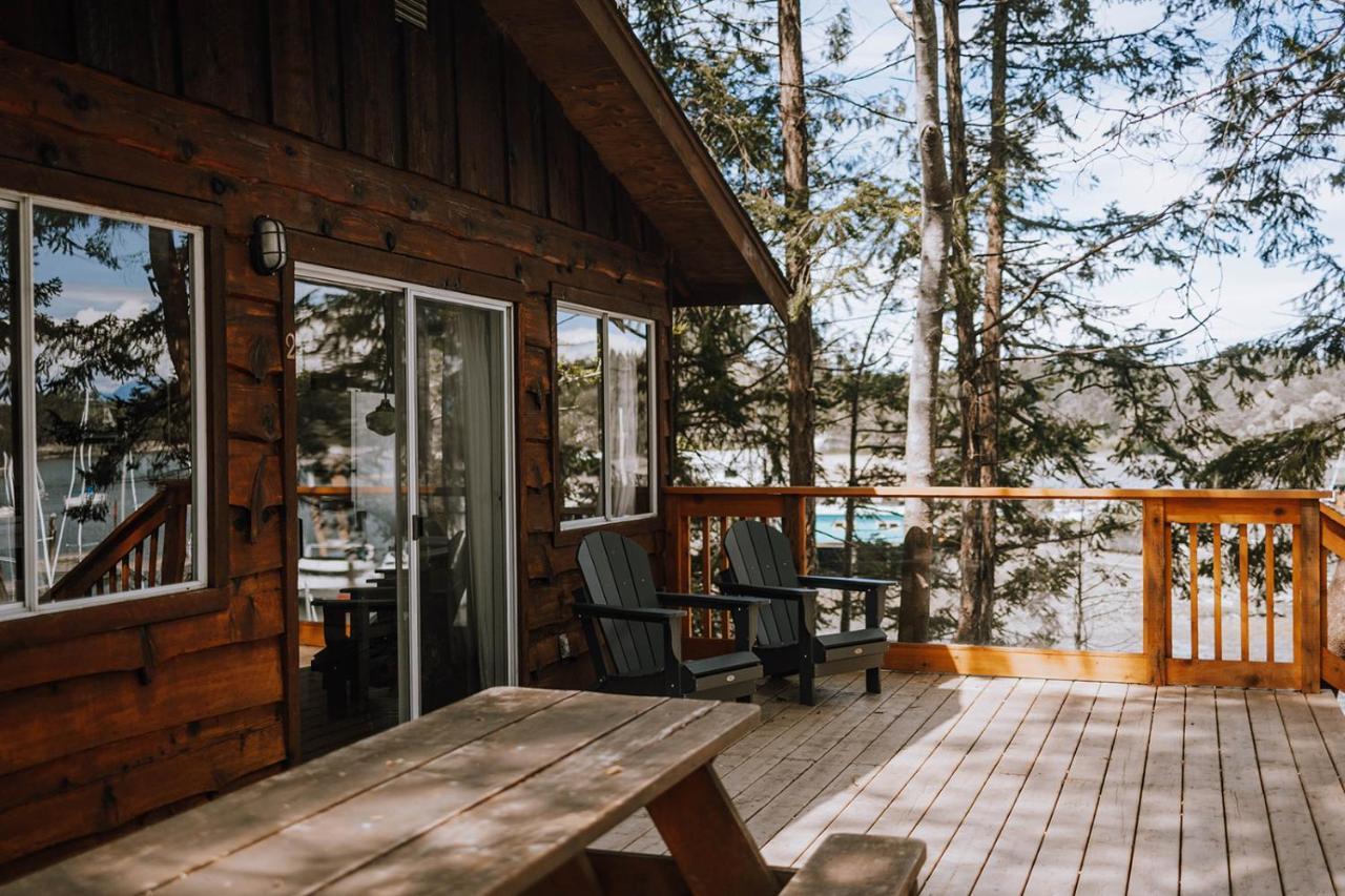 Page'S Resort & Marina Gabriola Exterior photo