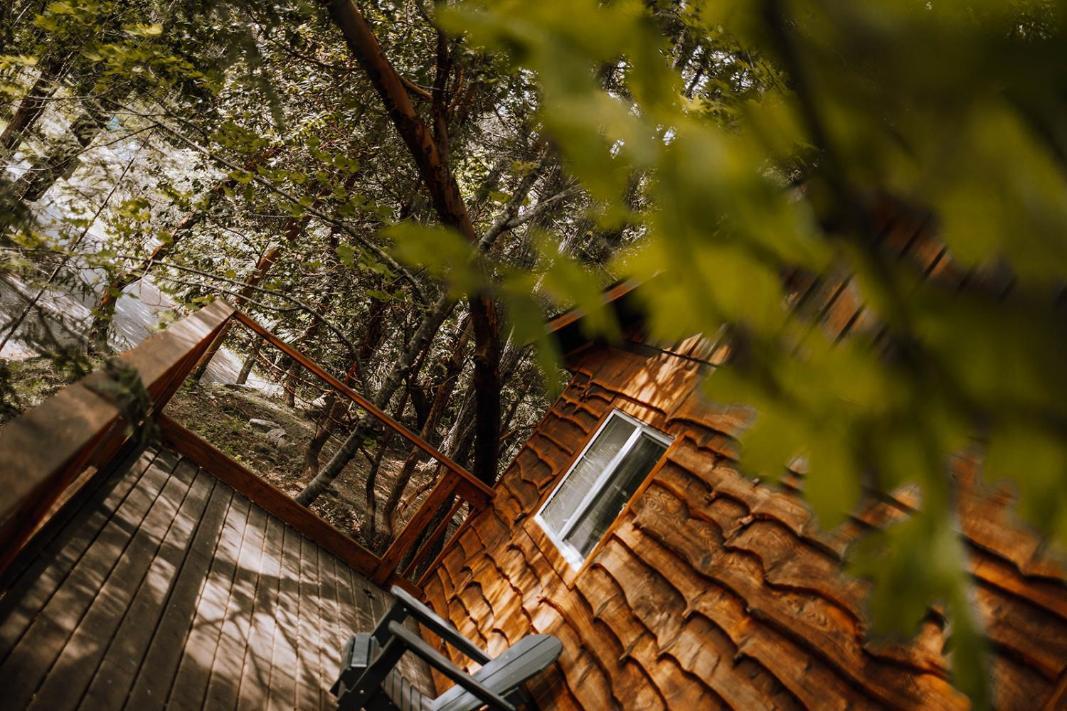 Page'S Resort & Marina Gabriola Exterior photo